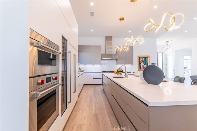 20171 Bayview Avenue, Newport Beach, CA 92660