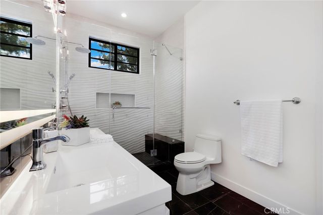 20171 Bayview Avenue, Newport Beach, CA 92660
