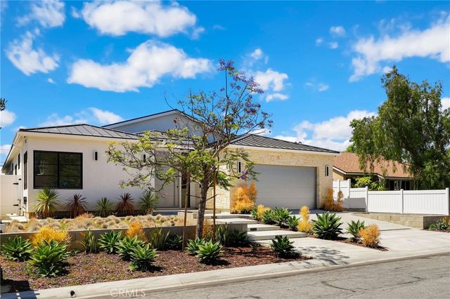 20171 Bayview Avenue, Newport Beach, CA 92660