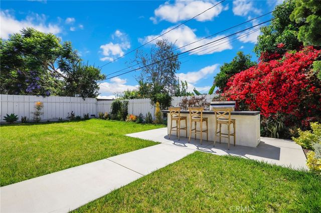 20171 Bayview Avenue, Newport Beach, CA 92660