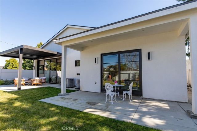 20171 Bayview Avenue, Newport Beach, CA 92660