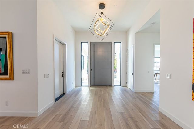 20171 Bayview Avenue, Newport Beach, CA 92660