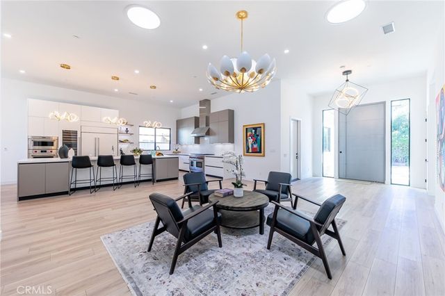 20171 Bayview Avenue, Newport Beach, CA 92660