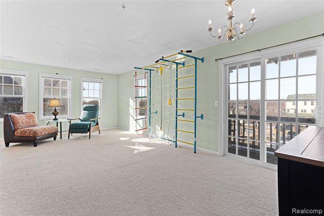 208 Amys Walk, Auburn Hills, MI 48326