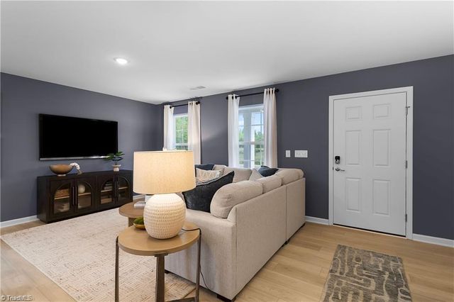 147 Primrose Street, King, NC 27021