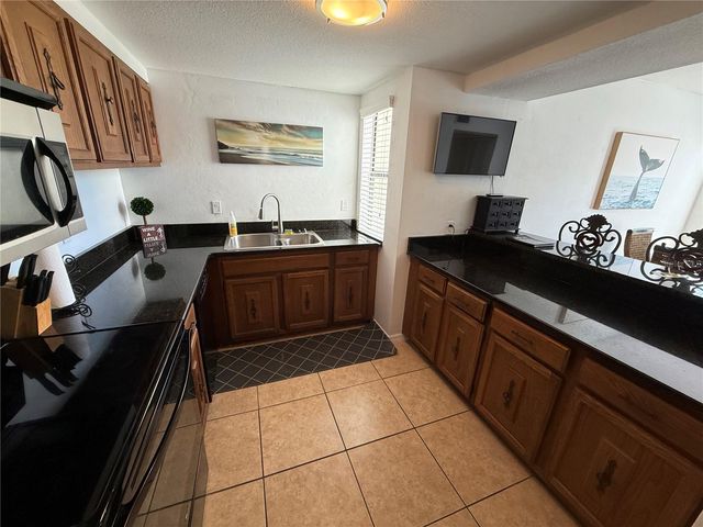 6157 MIDNIGHT PASS ROAD F22, Sarasota, FL 34242