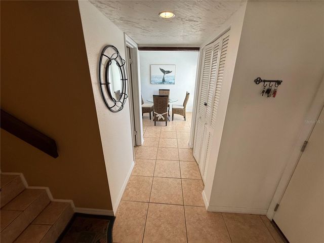 6157 MIDNIGHT PASS ROAD F22, Sarasota, FL 34242