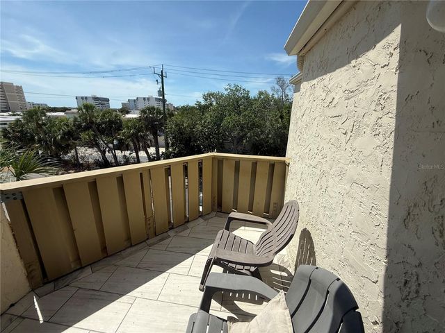 6157 MIDNIGHT PASS ROAD F22, Sarasota, FL 34242
