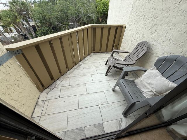 6157 MIDNIGHT PASS ROAD F22, Sarasota, FL 34242
