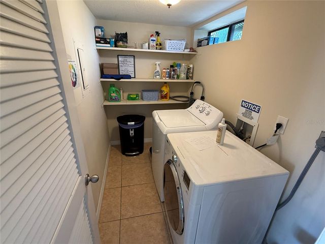 6157 MIDNIGHT PASS ROAD F22, Sarasota, FL 34242