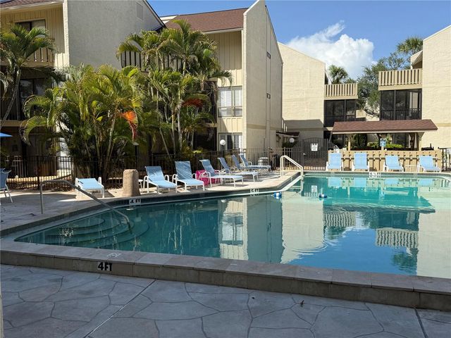 6157 MIDNIGHT PASS ROAD F22, Sarasota, FL 34242