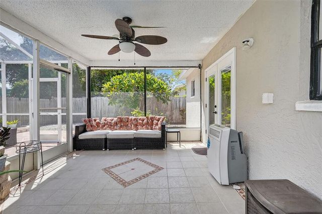 2827 EAGLE RUN CIRCLE S, Clearwater, FL 33760