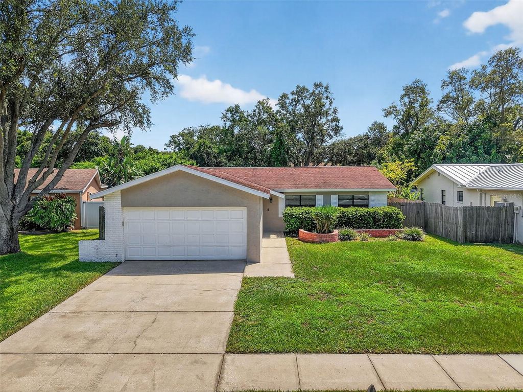 2827 EAGLE RUN CIRCLE S, Clearwater, FL 33760