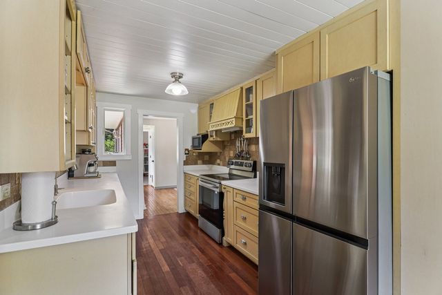 26225 W Merton Road, Barrington, IL 60010