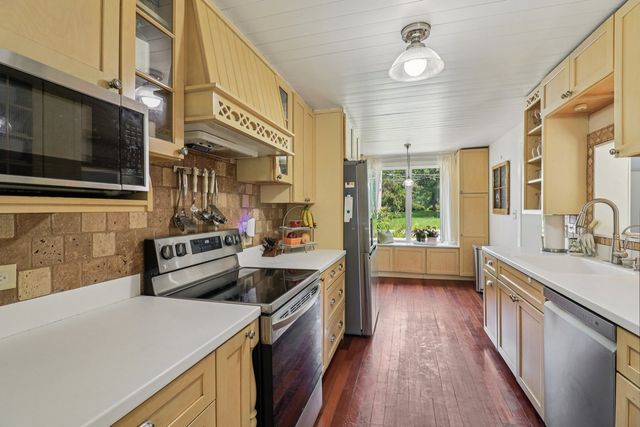 26225 W Merton Road, Barrington, IL 60010