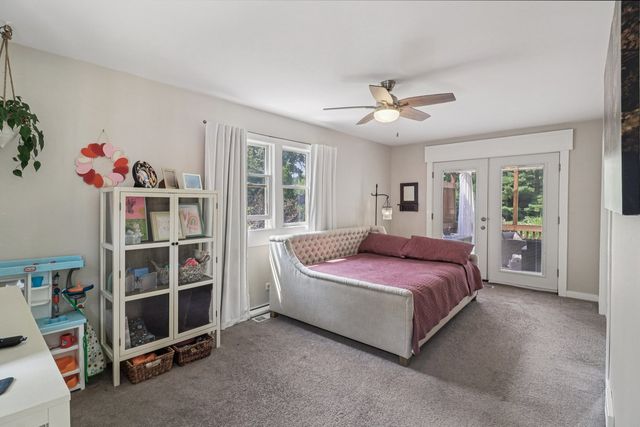 26225 W Merton Road, Barrington, IL 60010