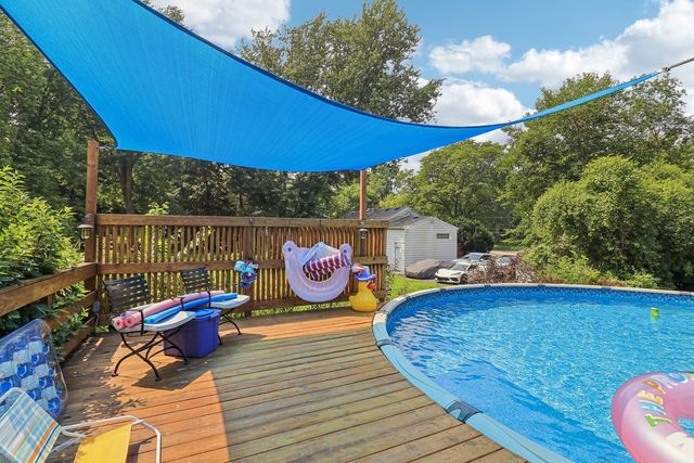 26225 W Merton Road, Barrington, IL 60010