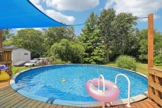 26225 W Merton Road, Barrington, IL 60010