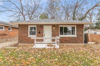 1092 Peerless Avenue, Akron, OH 44320
