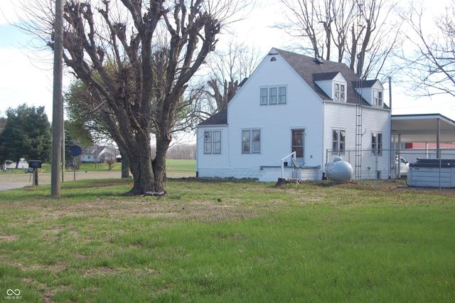 8955 N County Road 925 E, Seymour, IN 47274