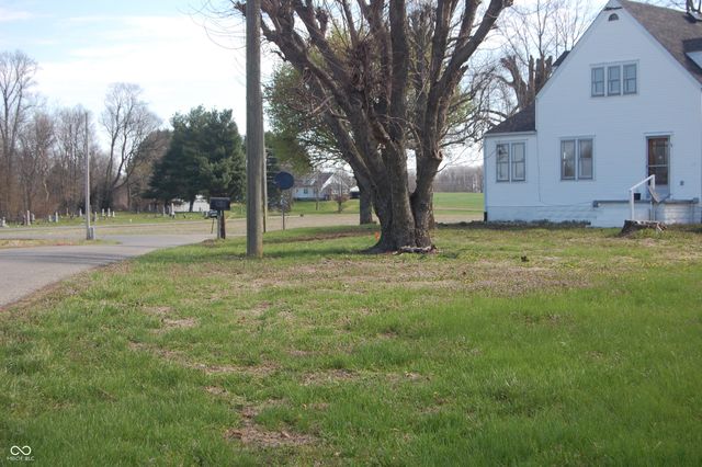 8955 N County Road 925 E, Seymour, IN 47274