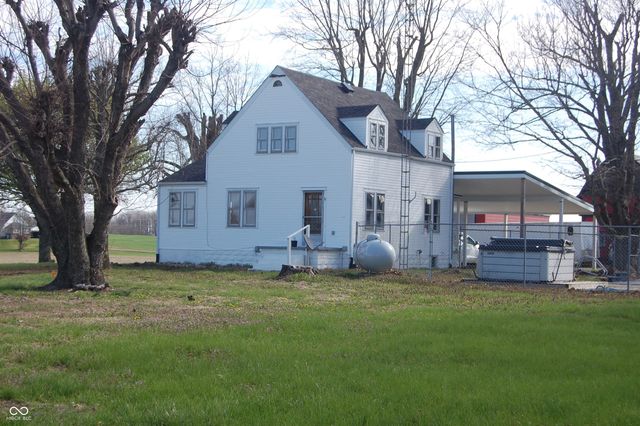 8955 N County Road 925 E, Seymour, IN 47274