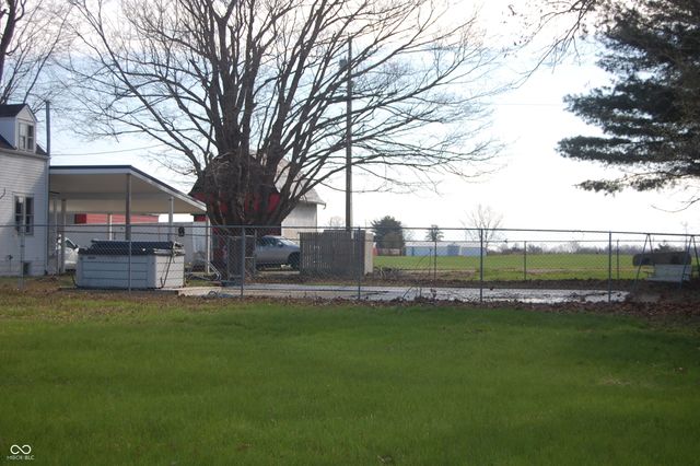 8955 N County Road 925 E, Seymour, IN 47274