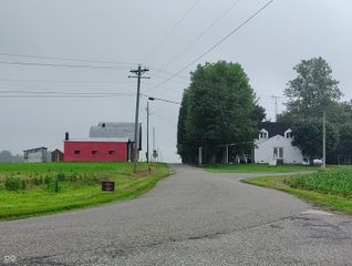 8955 N County Road 925 E, Seymour, IN 47274