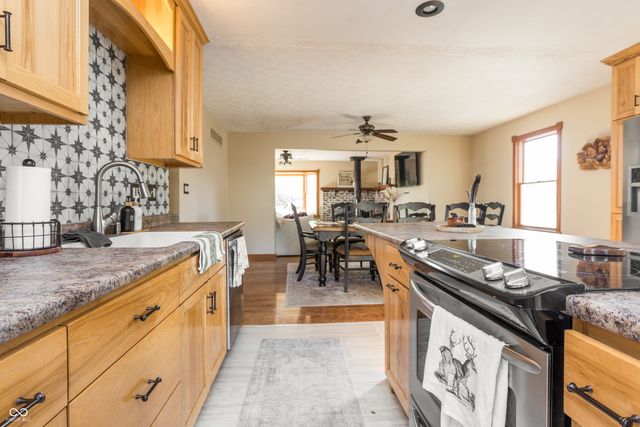 7 E Berry Street, Greencastle, IN 46135