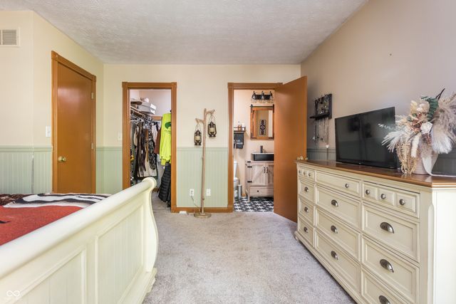 7 E Berry Street, Greencastle, IN 46135