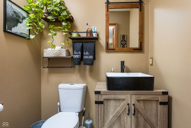 7 E Berry Street, Greencastle, IN 46135