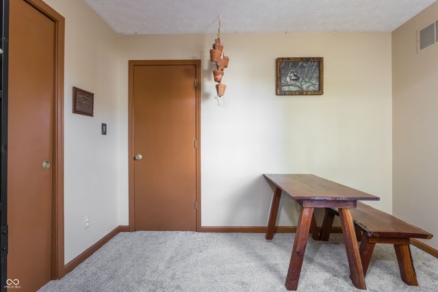 7 E Berry Street, Greencastle, IN 46135