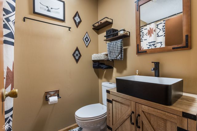 7 E Berry Street, Greencastle, IN 46135