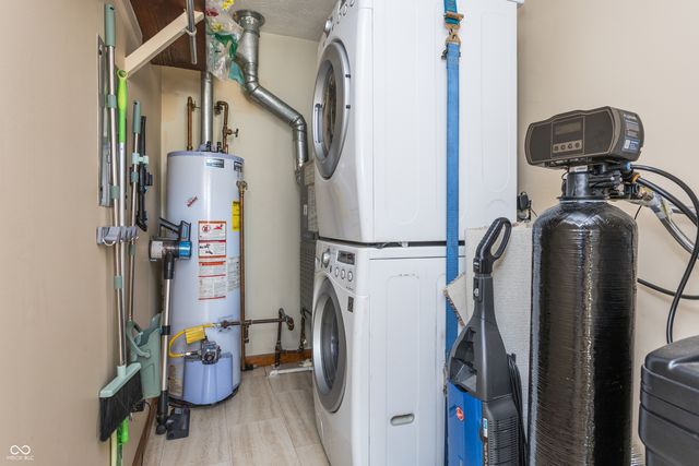 7 E Berry Street, Greencastle, IN 46135