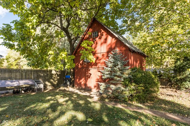 7 E Berry Street, Greencastle, IN 46135