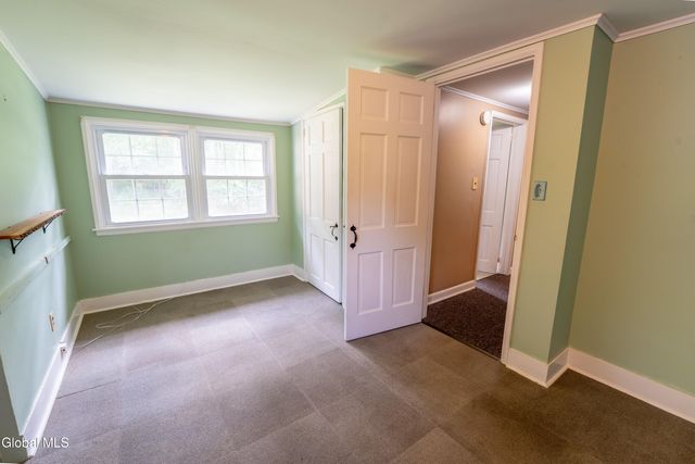 192 Steele Ave Extension, Johnstown, NY 12078