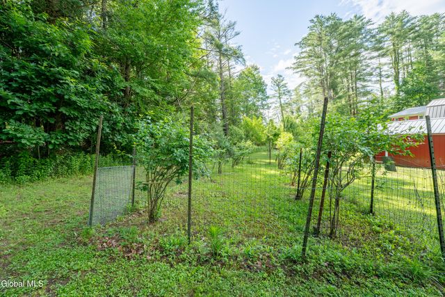 192 Steele Ave Extension, Johnstown, NY 12078