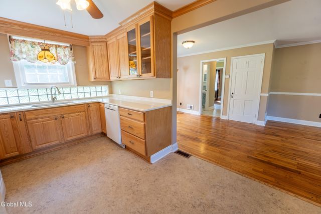 192 Steele Ave Extension, Johnstown, NY 12078