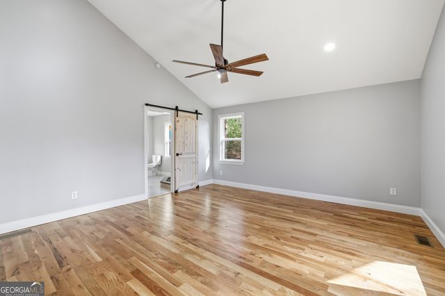 275 Merrydale Lane, Clayton, GA 30525