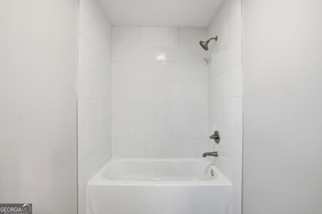 275 Merrydale Lane, Clayton, GA 30525