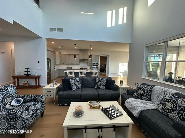 6 Scarlett Terrace, Manalapan, NJ 07726