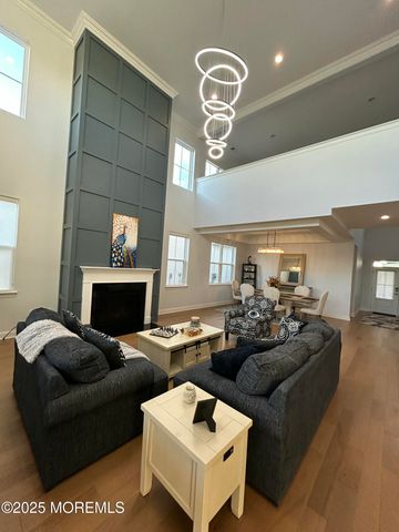 6 Scarlett Terrace, Manalapan, NJ 07726