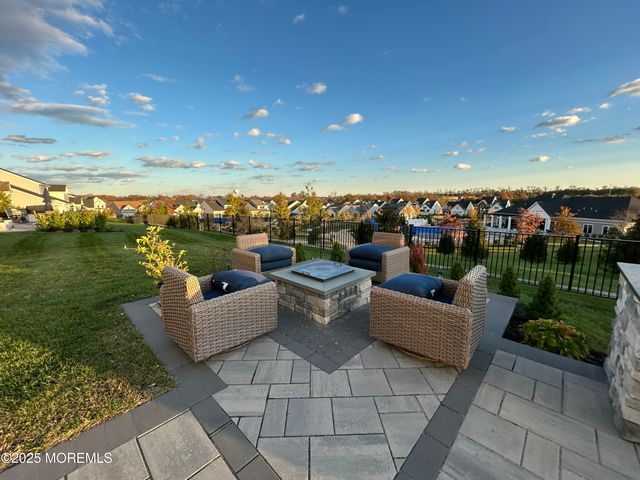 6 Scarlett Terrace, Manalapan, NJ 07726