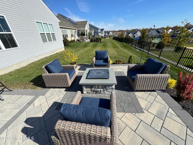 6 Scarlett Terrace, Manalapan, NJ 07726