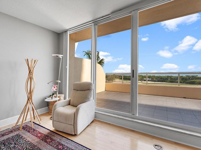 3040 GRAND BAY BOULEVARD 213, Longboat Key, FL 34228