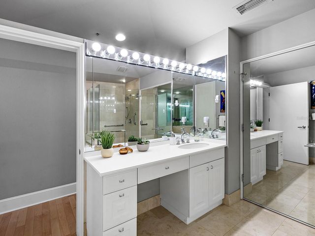 3040 GRAND BAY BOULEVARD 213, Longboat Key, FL 34228