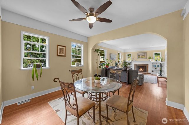 5615 S 2nd Avenue, Everett, WA 98203