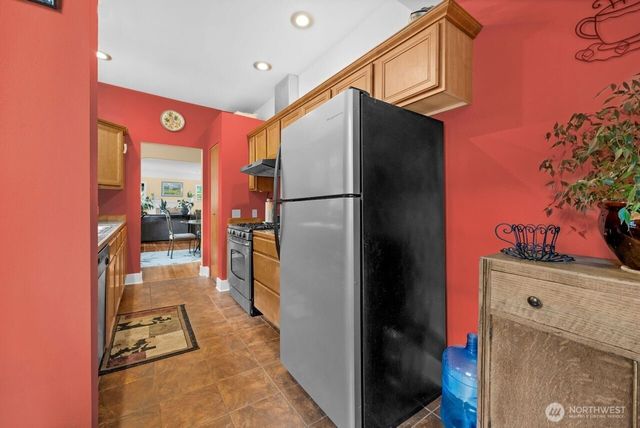 5615 S 2nd Avenue, Everett, WA 98203