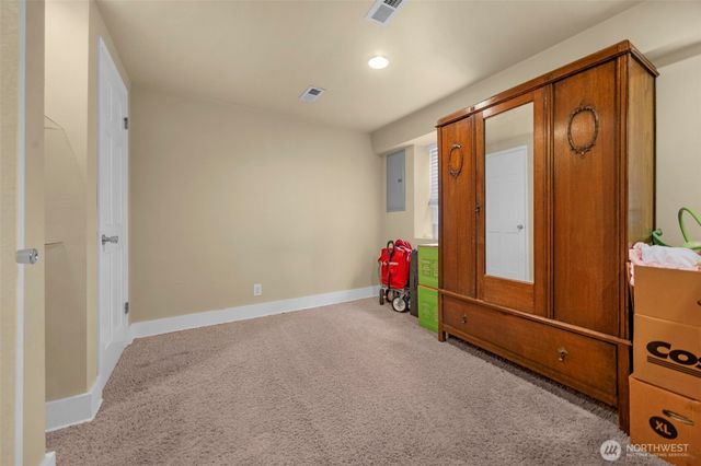 5615 S 2nd Avenue, Everett, WA 98203