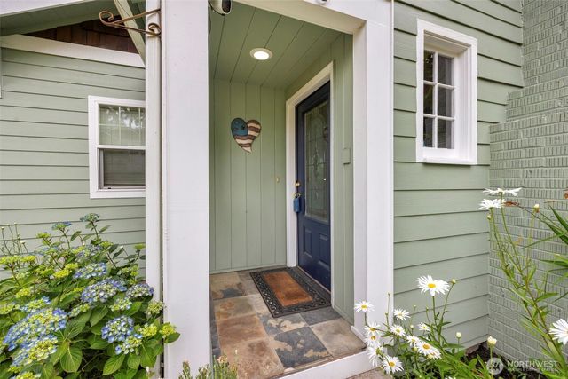 5615 S 2nd Avenue, Everett, WA 98203